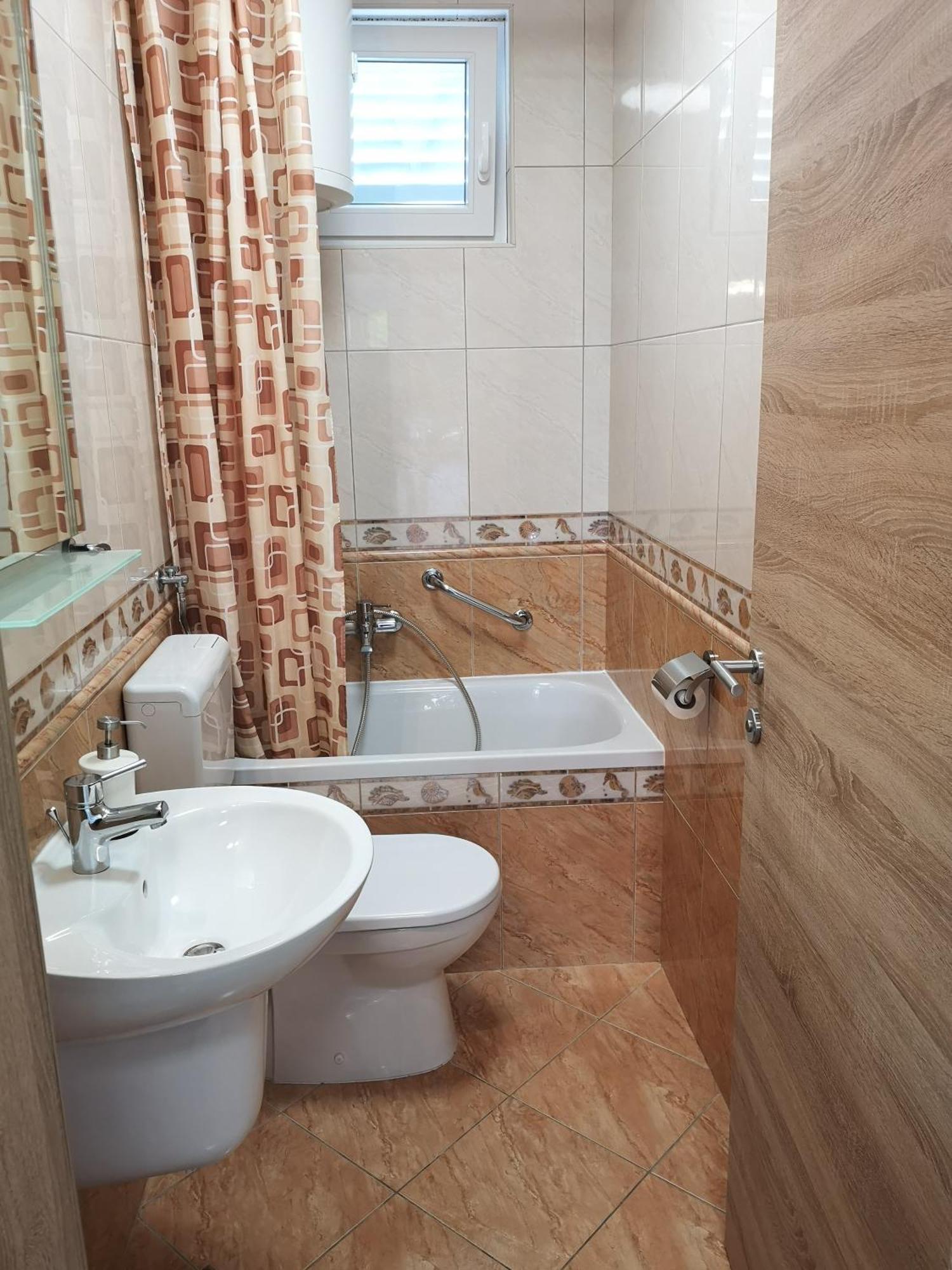 Apartmani Anda Živogošće Eksteriør bilde